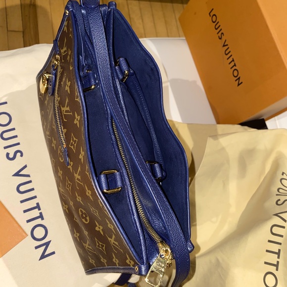 Louis Vuitton Popincourt PM Monogram PM Blue Canvas, Leather Tote Bag - Picture 8 of 11